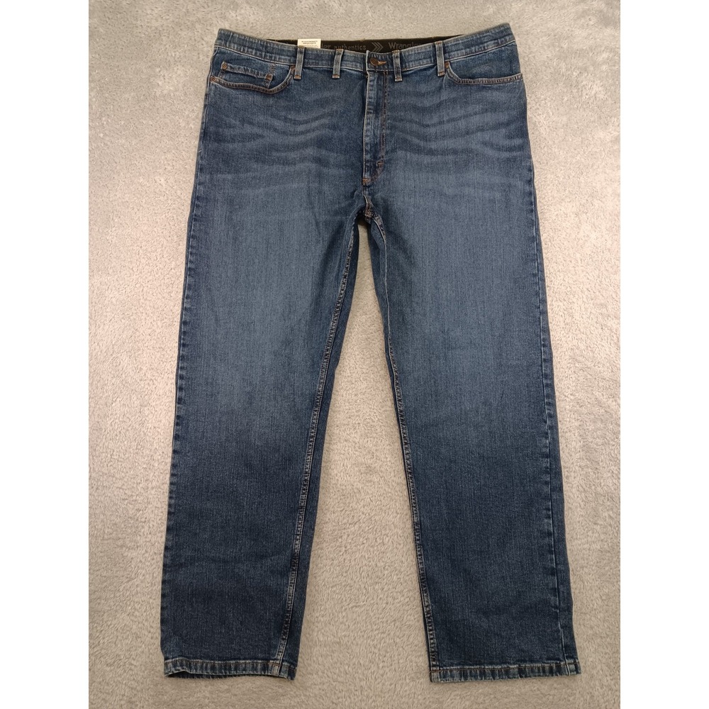 Wrangler Jeans Men 44x32 Blue NWT Authentics Straight Leg Stretch Denim